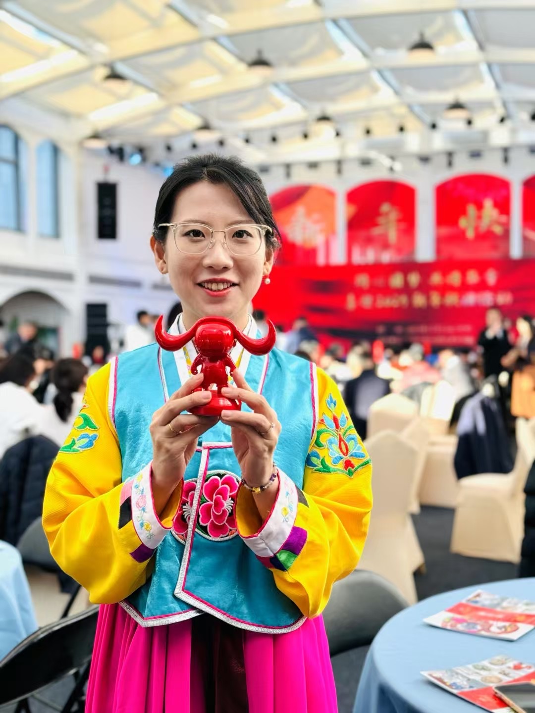 北京西林設(shè)計瓦斯牛IP 北京西林設(shè)計瓦斯牛IP