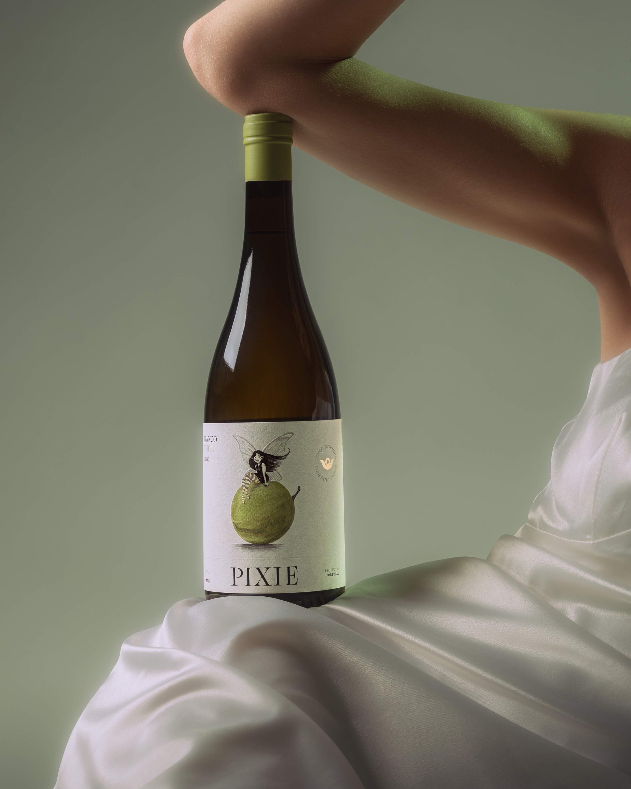 Pixie玫瑰葡萄酒?包裝設計欣賞學習